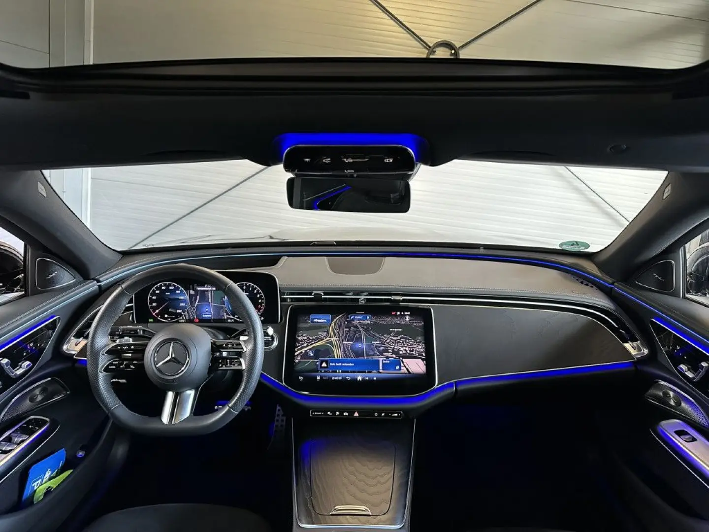 E 300 de 4M AMG Premium|Pano|HUD|Distr.+|LM20