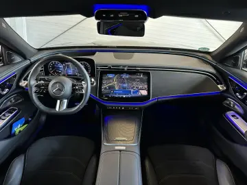 E 300 de 4M AMG Premium|Pano|HUD|Distr.+|LM20