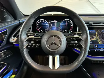 E 300 de 4M AMG Premium|Pano|HUD|Distr.+|LM20