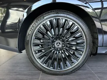 E 300 de 4M AMG Premium|Pano|HUD|Distr.+|LM20