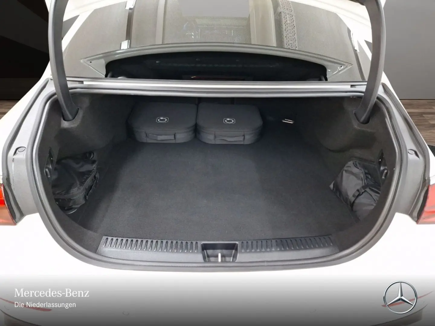 E 300 de 4M AMG Prem./PANO/NIGHT/20