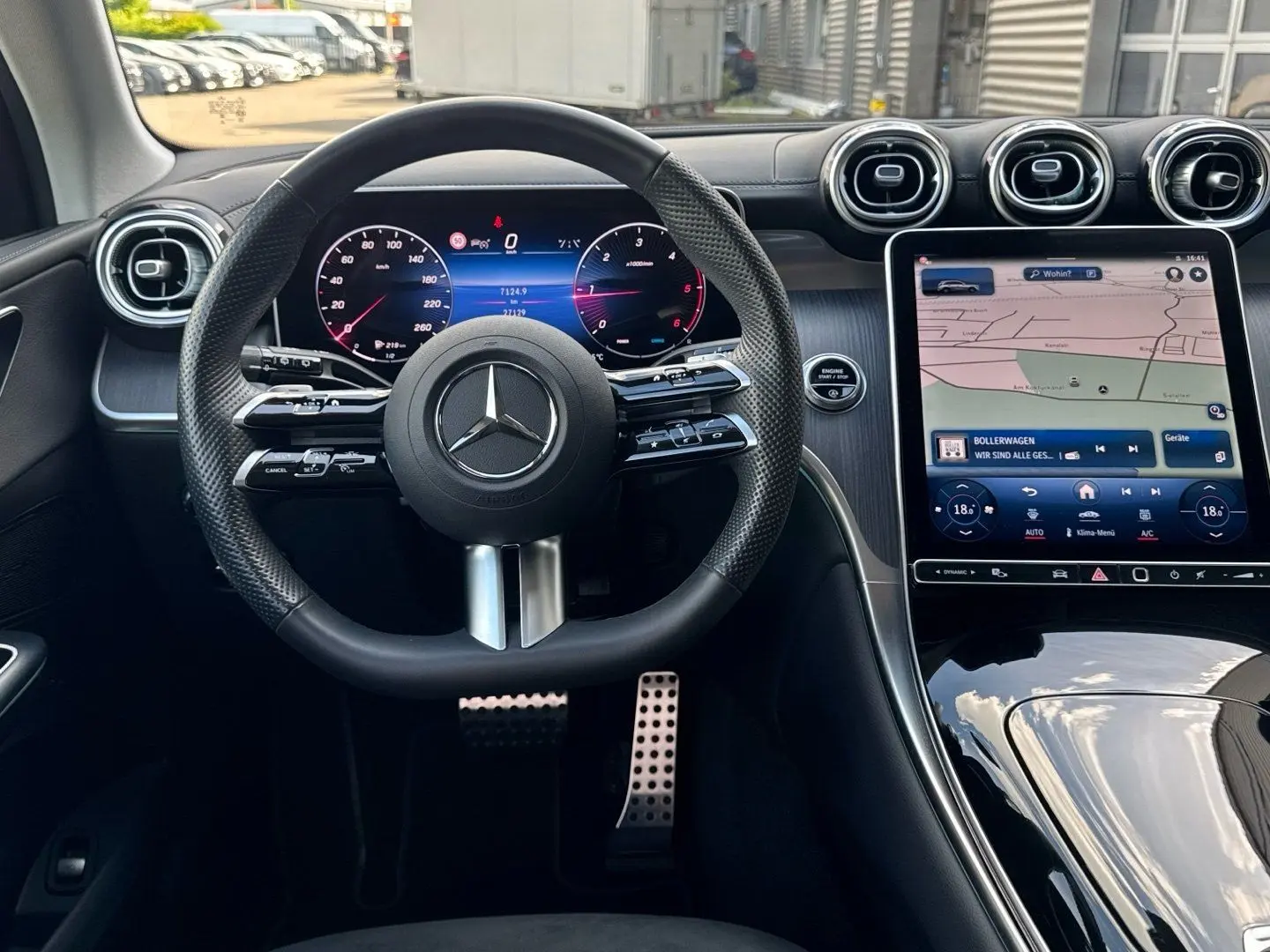 GLC 220 d 4M AMG Distronic Rückfahrkamera LED