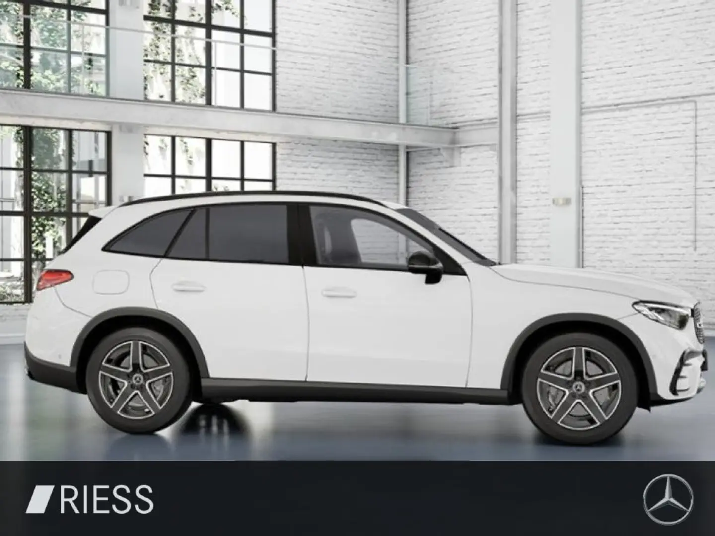 GLC 220 d 4M AMG+Distronic+AHK+LED+MBUX+NightPak