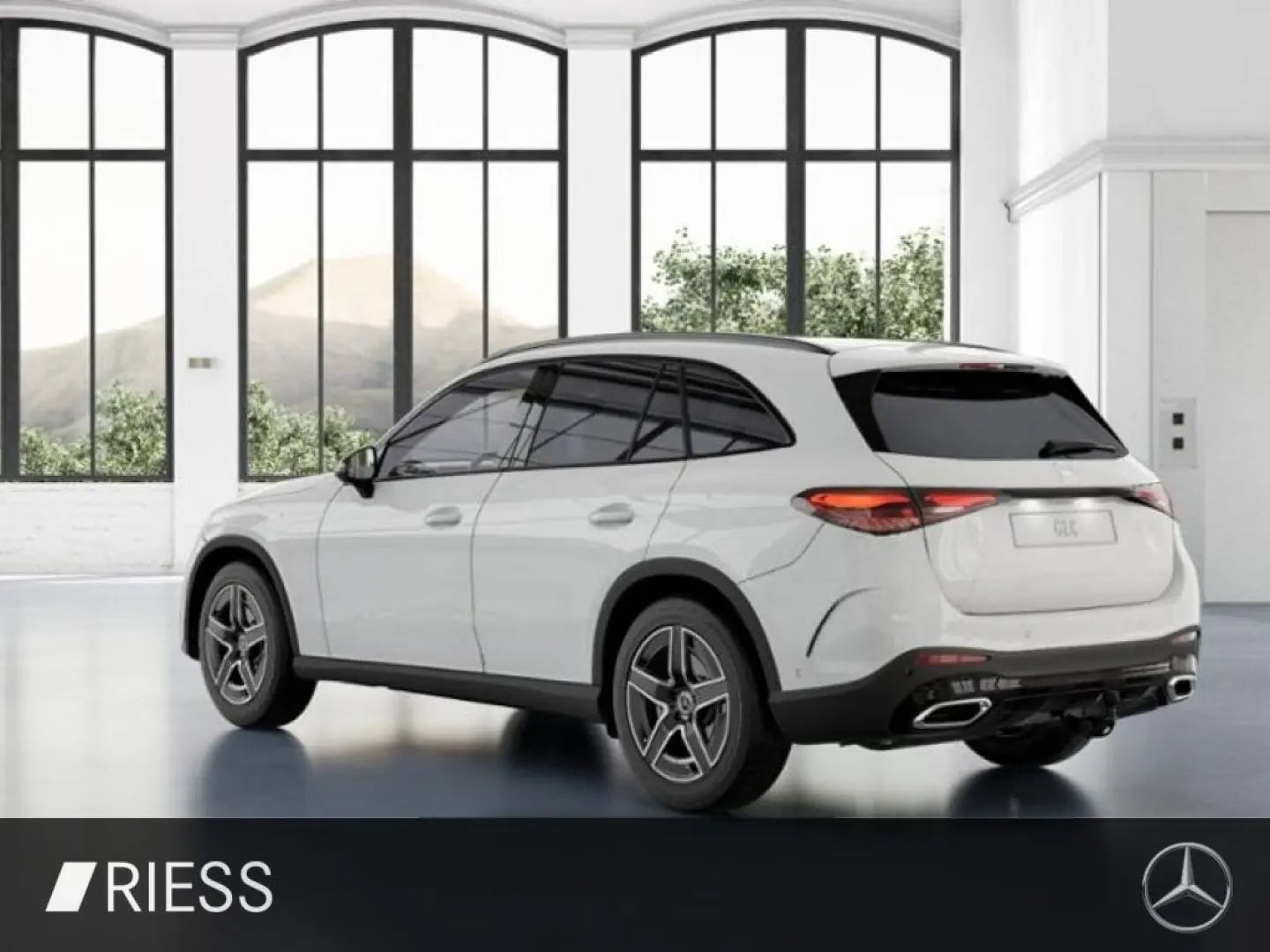 GLC 220 d 4M AMG+Distronic+AHK+LED+MBUX+NightPak