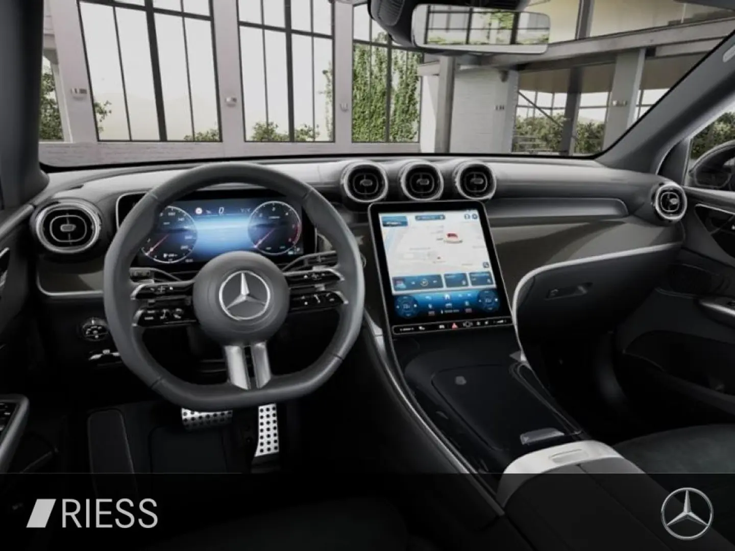 GLC 220 d 4M AMG+Distronic+AHK+LED+MBUX+NightPak