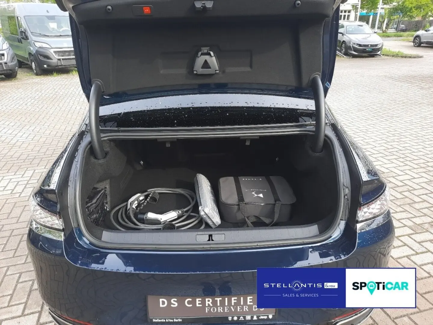 DS9 E-Tense 360 Automatik RIVOLI + PanoDach
