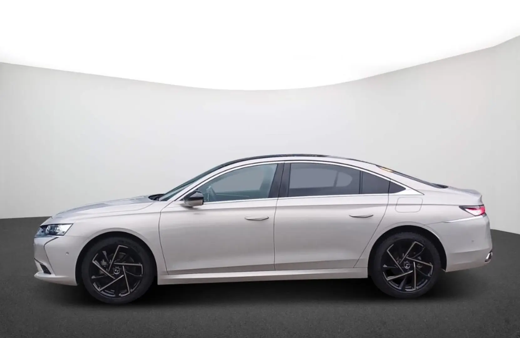 DS9 E-Tense 250 Rivoli