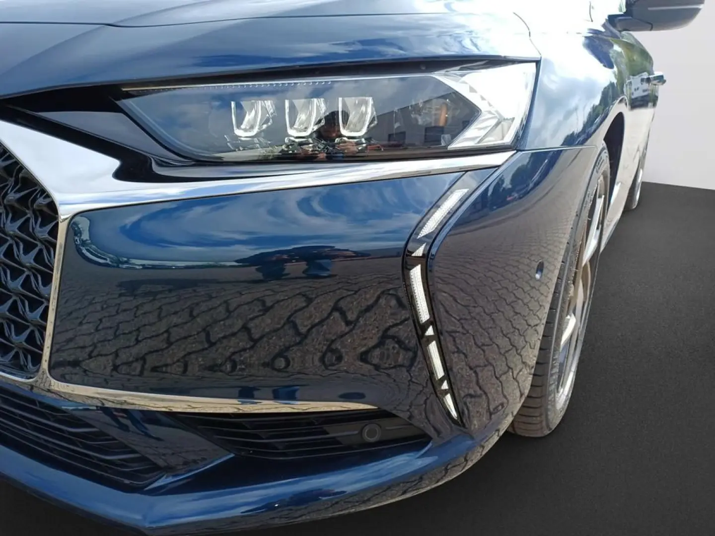 DS9 E-Tense 225 Performance Line+