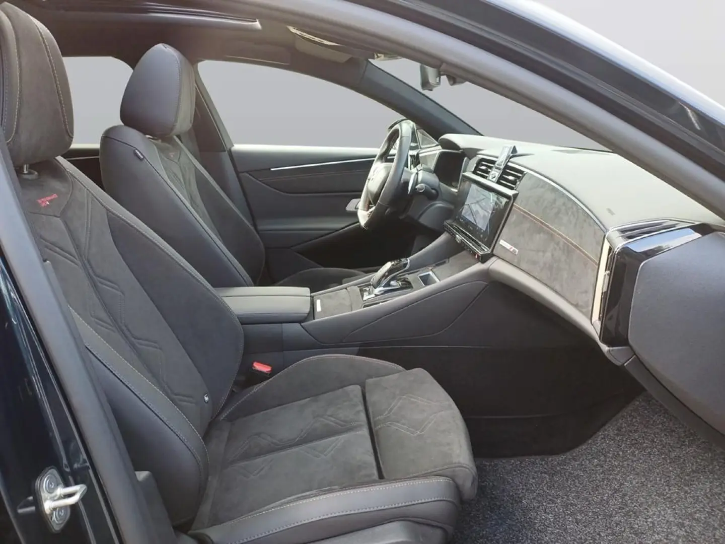 DS9 E-Tense 225 Performance Line+