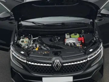 DS9 E-Tense 225 Performance Line+