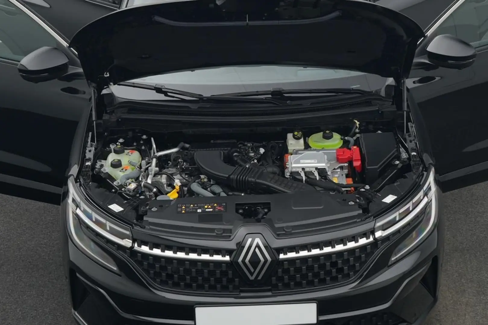 DS9 E-Tense 225 Performance Line+