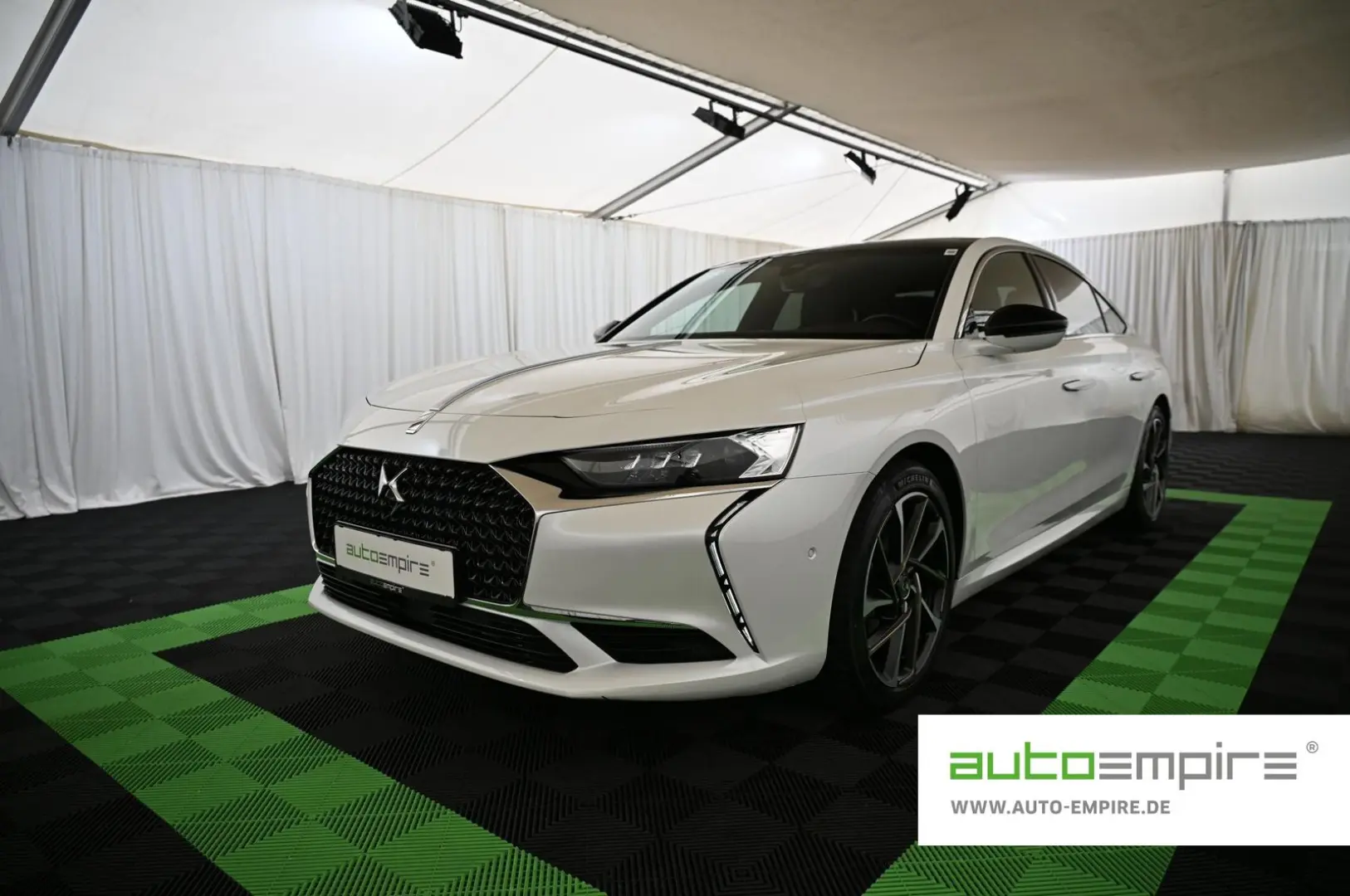 DS9 1.6 E-Tense 250 RIVOLI+ UVP 71.000 EUR