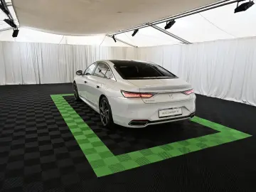 DS9 1.6 E-Tense 250 RIVOLI+ UVP 71.000 EUR