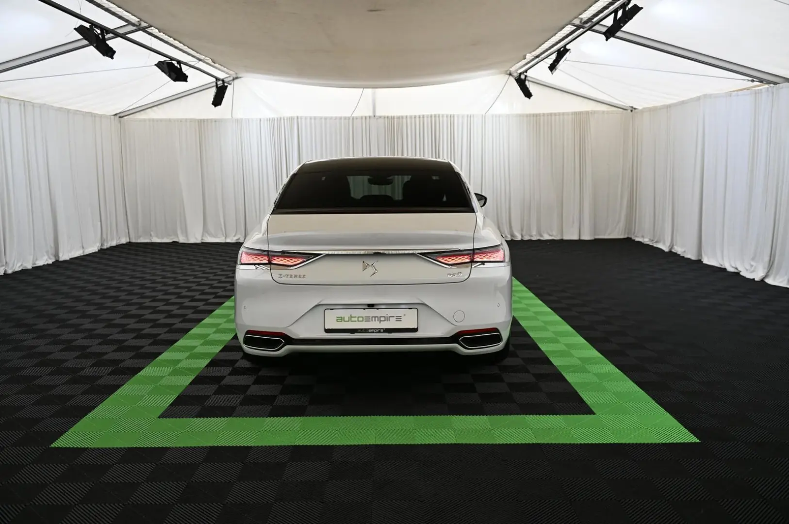 DS9 1.6 E-Tense 250 RIVOLI+ UVP 71.000 EUR