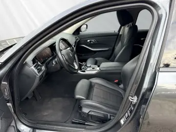 318 d Limousine Sport Line Park-Assist. LED