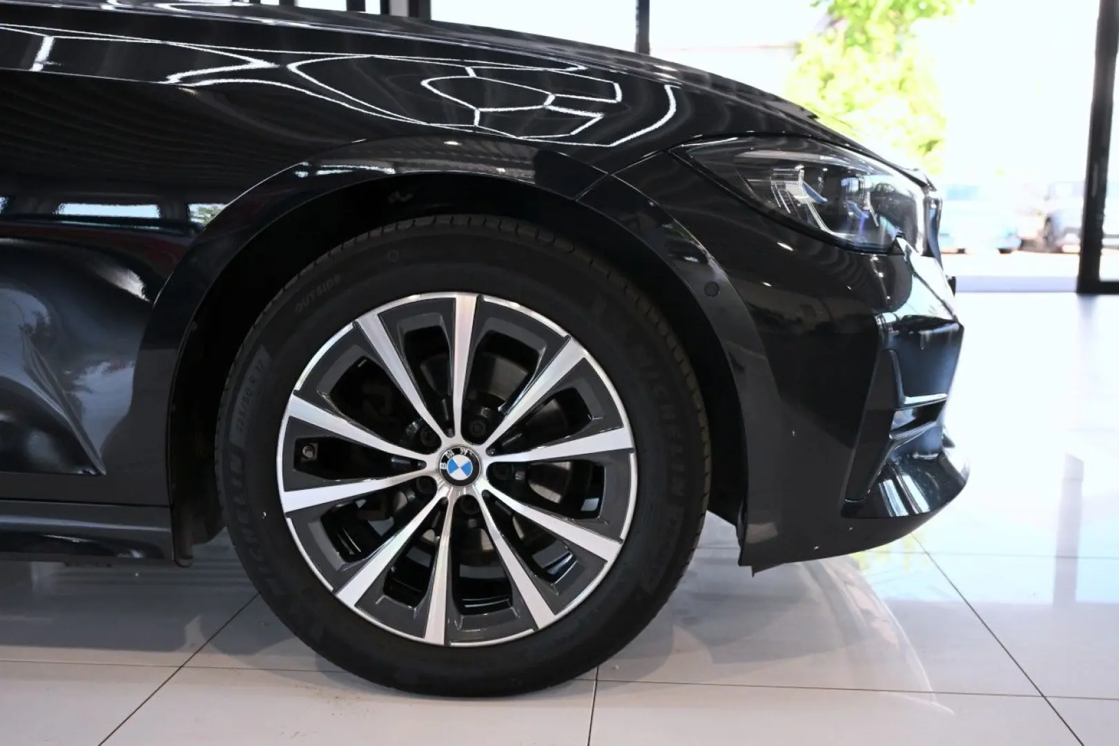 318d 8G-Autom. Sport Line NAVI Laser