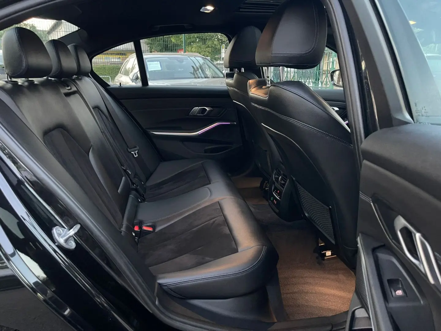 318 Baureihe 3 Lim. 318 d M Sport