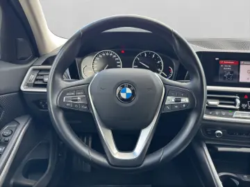 318d Limousine Navi HiFi Driving Assist
