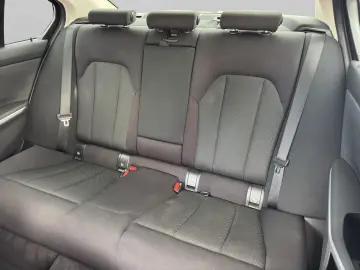 318d Limousine Navi HiFi Driving Assist