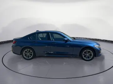 318d Sport Line Aut. Klimaaut. Sportsitze PDC
