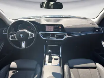318d Sport Line Aut. Klimaaut. Sportsitze PDC