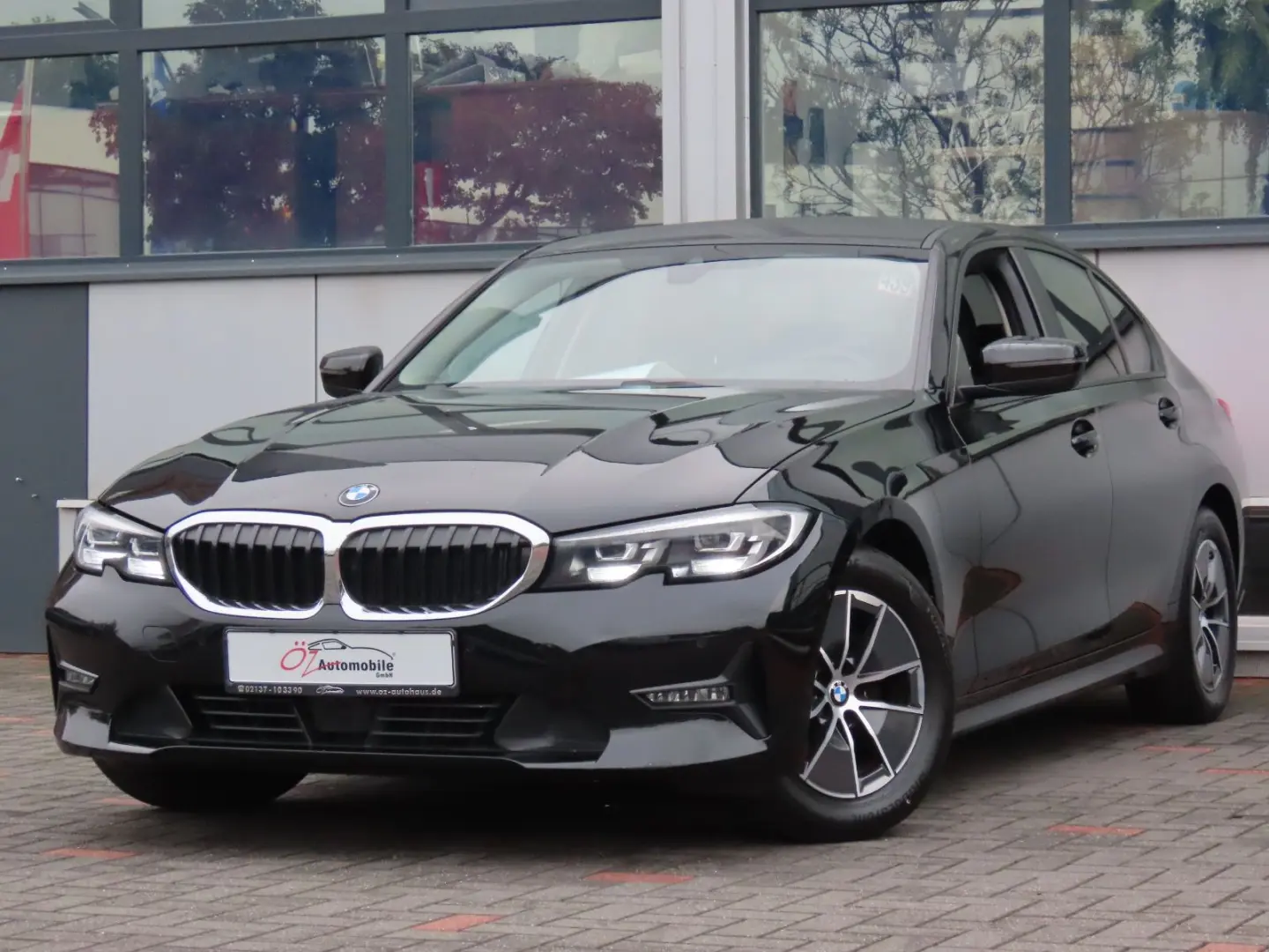 318d Autom. Head-up Klimaauto. Navigation
