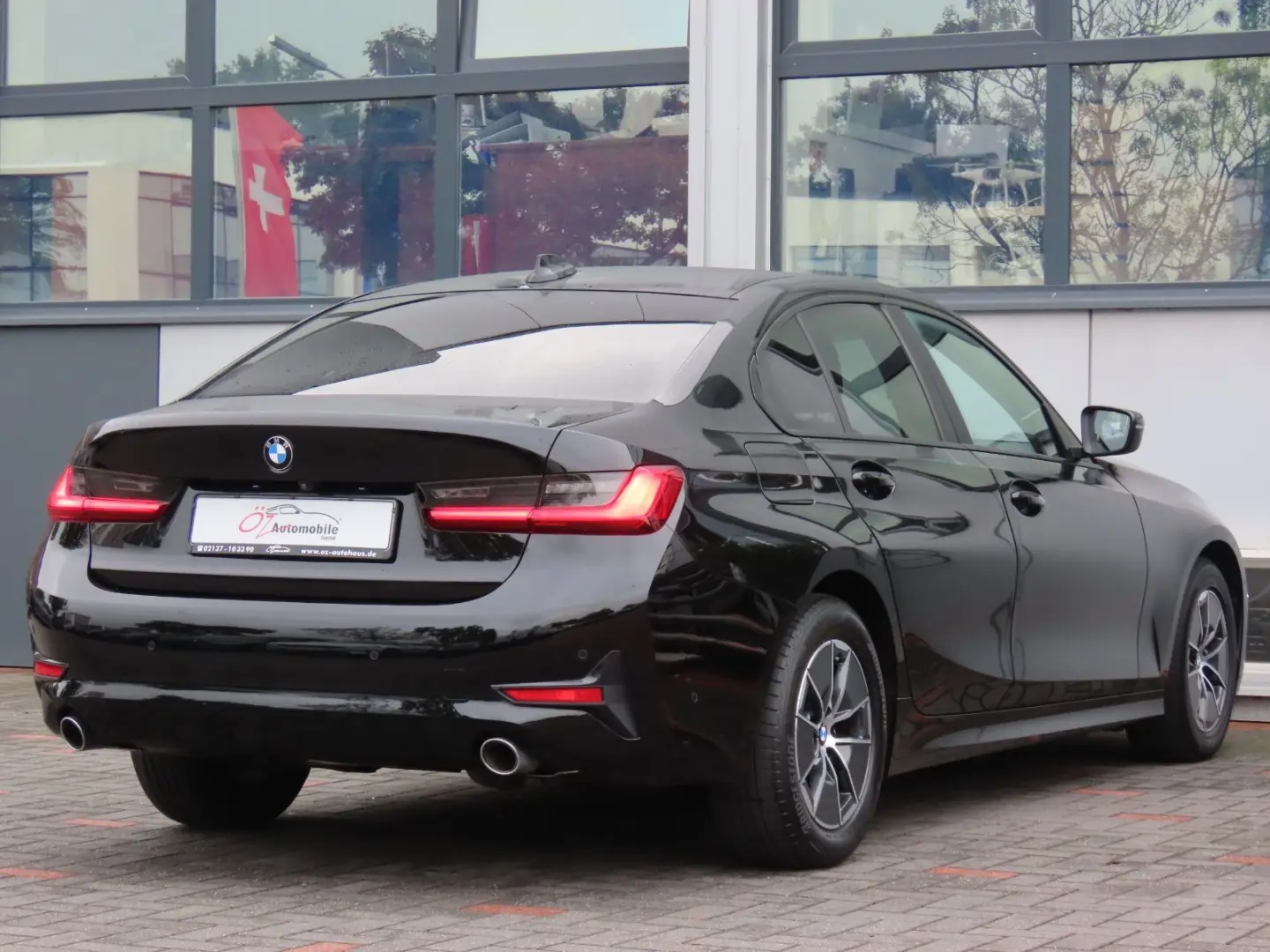 318d Autom. Head-up Klimaauto. Navigation