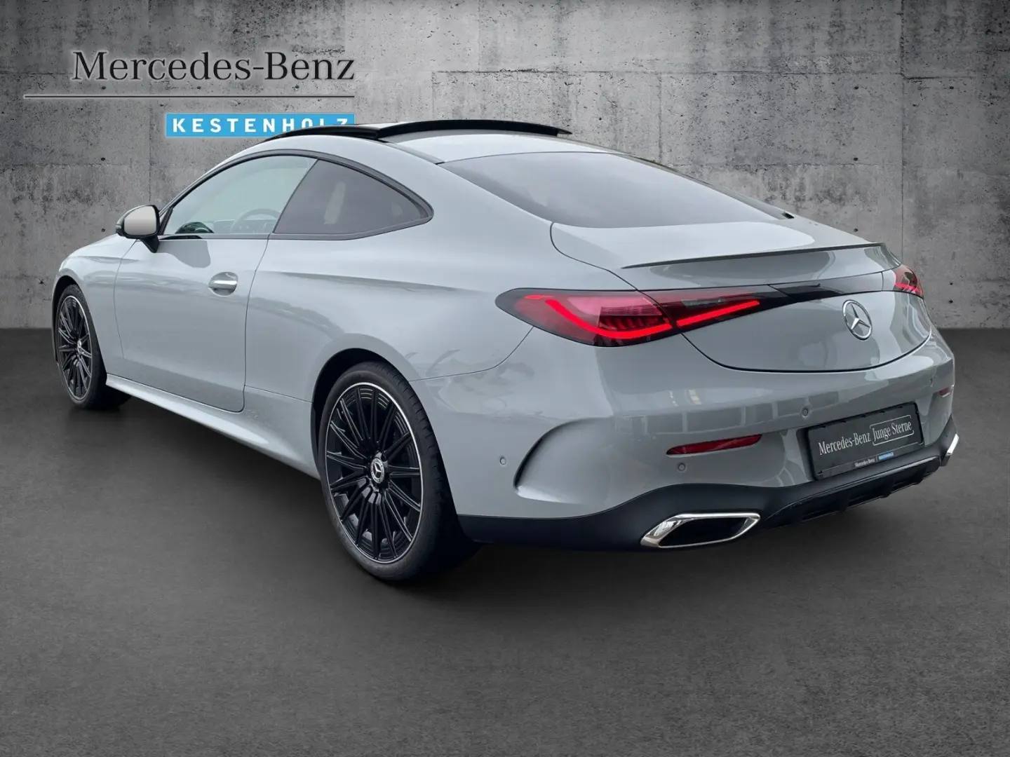 CLE 220 d AMG+NIGHT+AHK+STANDHZ+PANO+SITZKL+BURM