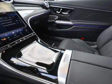 CLE 450 4M Coupé AMG Sport Distr. LED Pano HUD N
