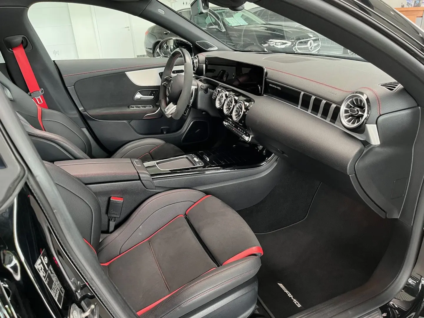 CLA 45 S AMG Headup Pano Night 360° Memory Perfo