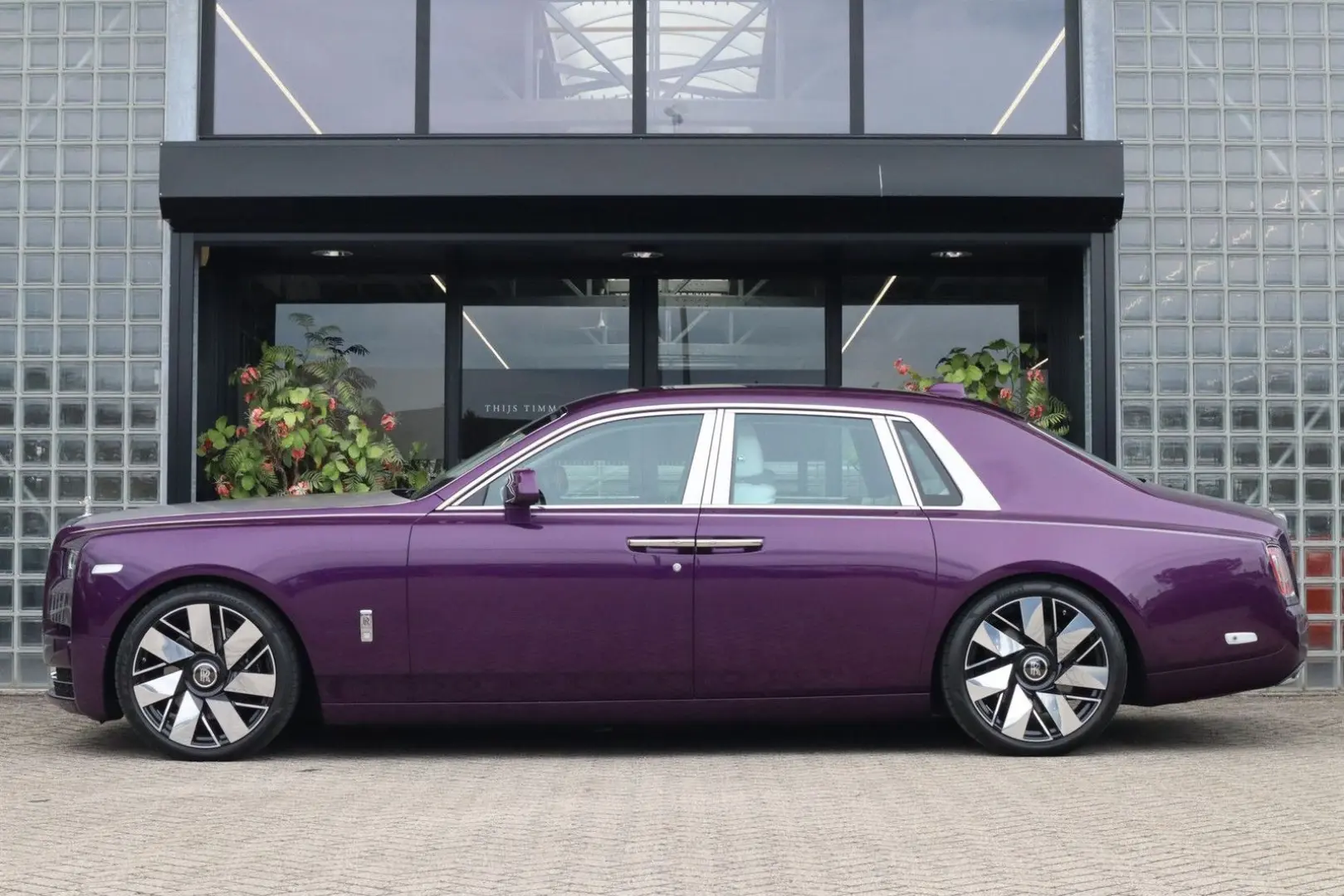 Rolls-Royce Phantom Series II 