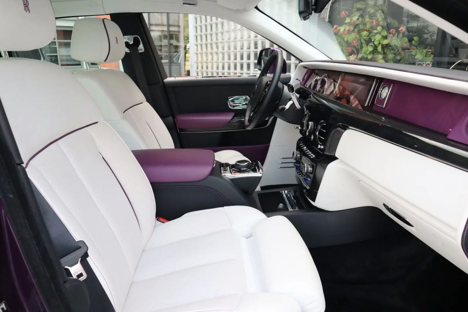 Rolls-Royce Phantom Series II 