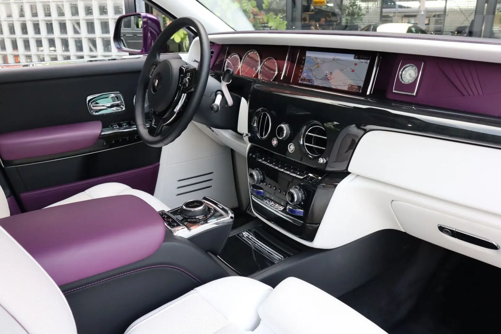 Rolls-Royce Phantom Series II 