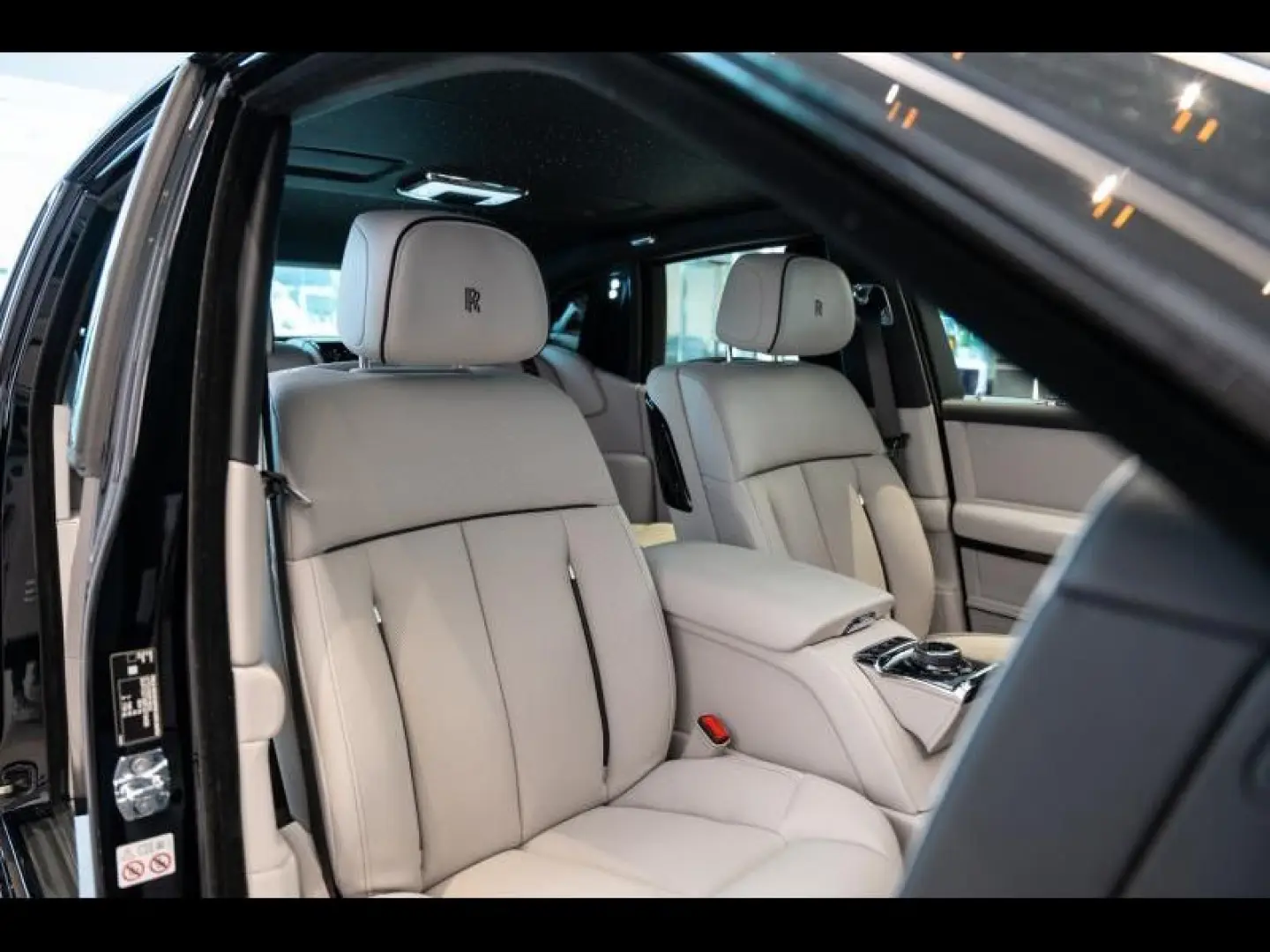 Rolls-Royce  Phantom Provenance