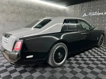 Rolls-Royce Phantom SWB Extended Two-Tone FULL