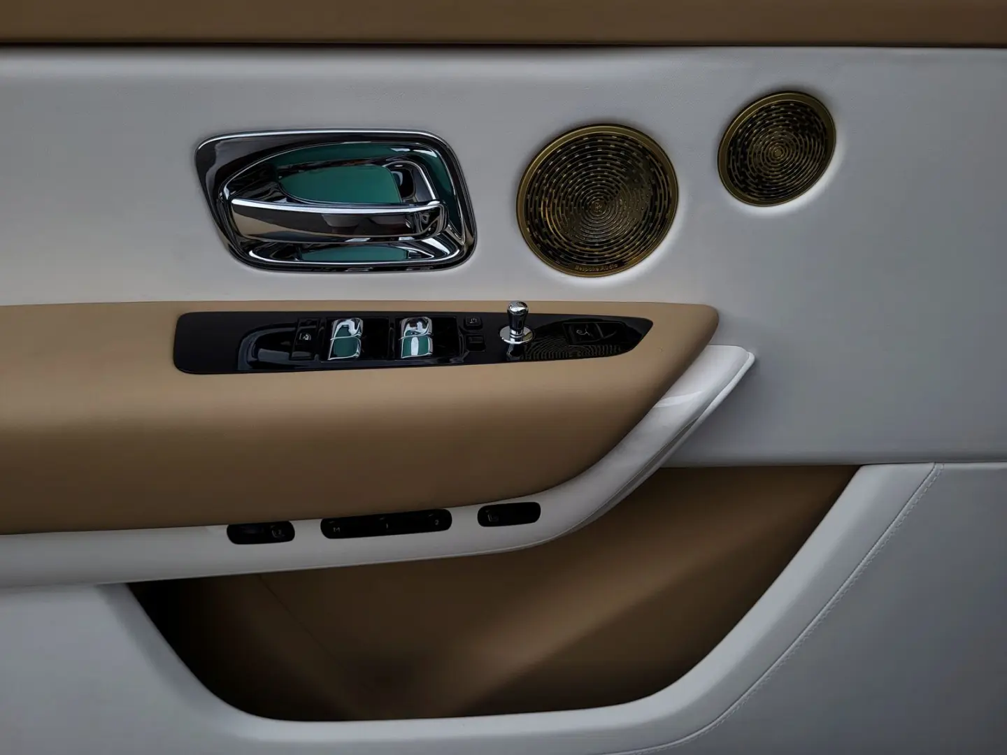 Rolls-Royce Cullinan BESPOKE-AUDIO|STARLIGHT|NIGHT-VISION|TV