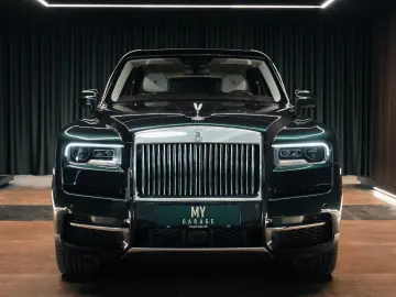 Rolls-Royce Cullinan Full Spec - Dark Emerald Green