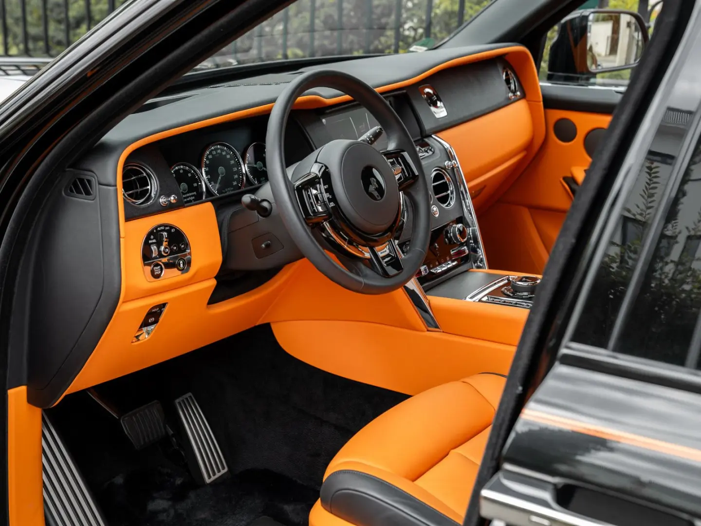 Rolls-Royce  Cullinan