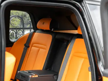 Rolls-Royce  Cullinan