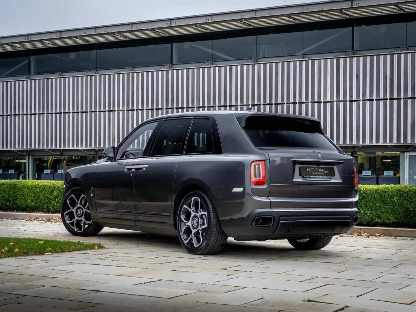 Rolls-Royce Black Badge Cullinan *PROVENANCE*