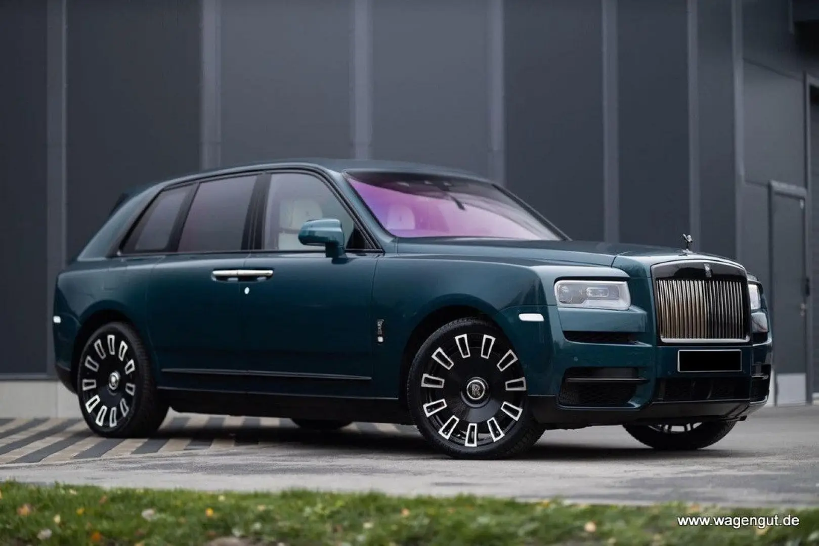 Rolls-Royce  Cullinan Black Badge Prod: