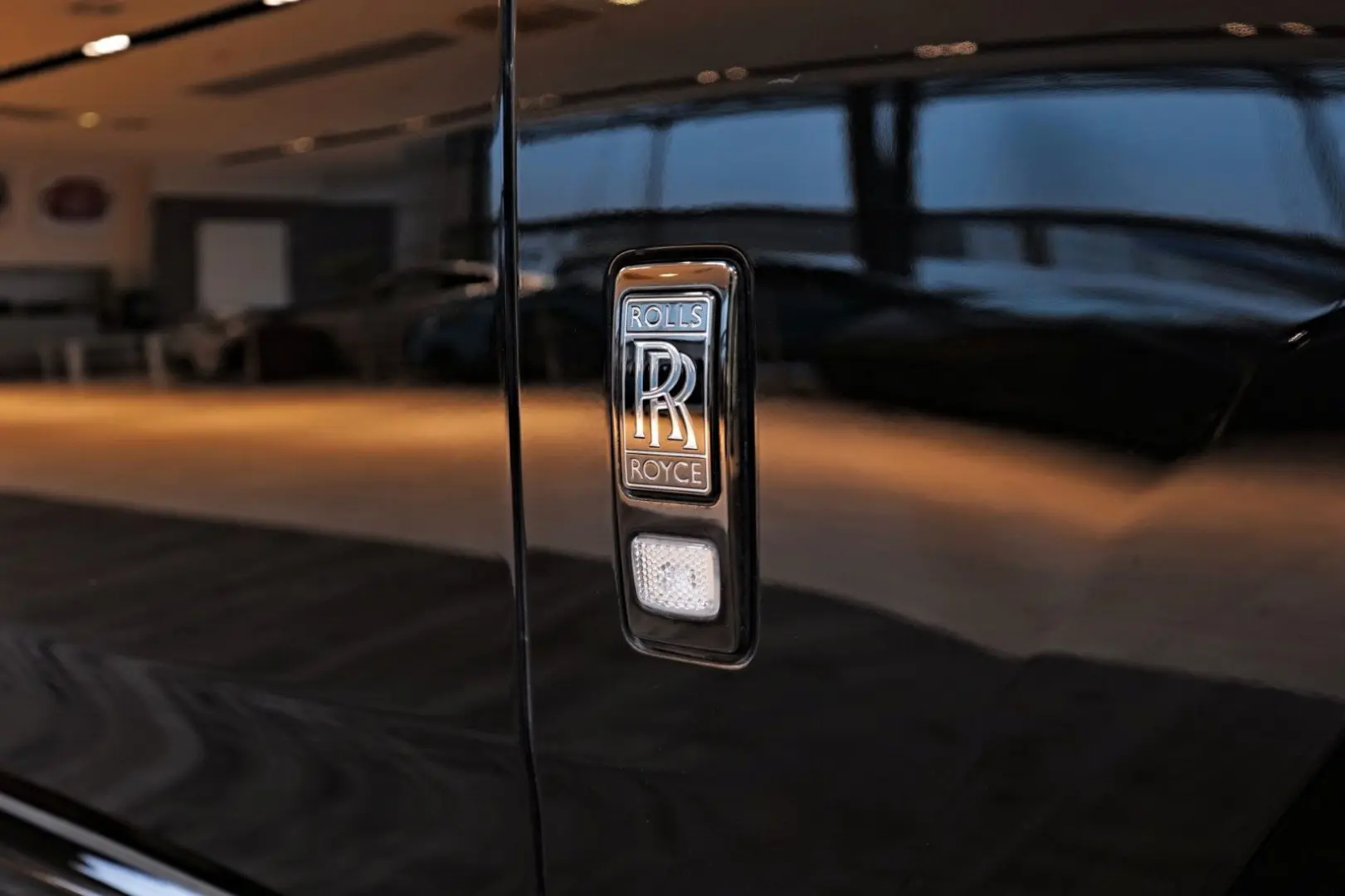 Rolls-Royce Cullinan Black Badge / PANO / MASSAGE / AUDIO
