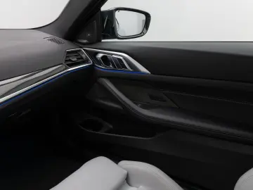 BMW M4 xD Coupé Competition Kamera HUD H/K