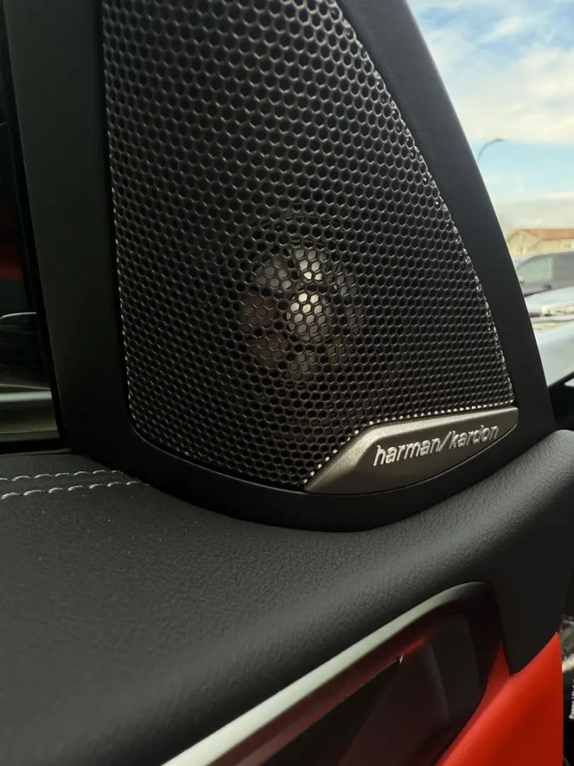 BMW M4 Competion Cabrio 530hp/Black-Red-Carbon/Full!