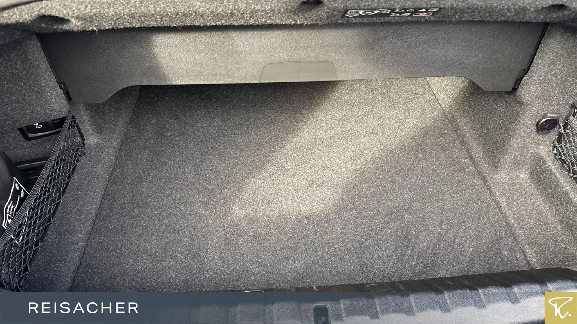 BMW M4 Competition Cabrio HUD 360° ACC Laser 19