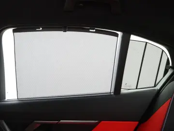 BMW M5 Sedan - Carbon Pack