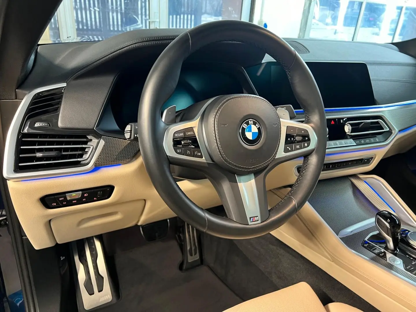 BMW X6 M50  M PAKET, PANO, HARMAN KARDON