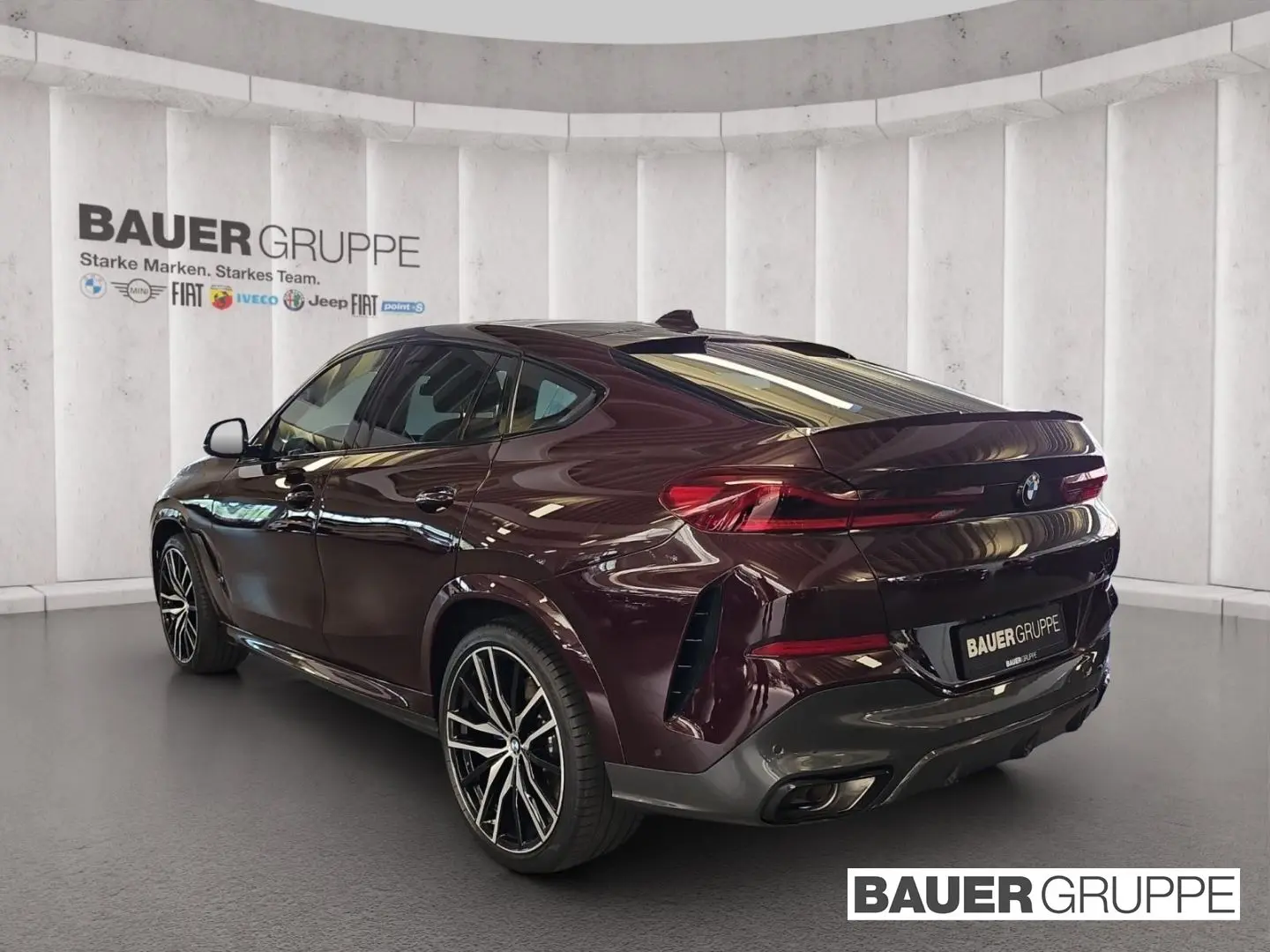 BMW X6 M50 i B&W Laser Pano