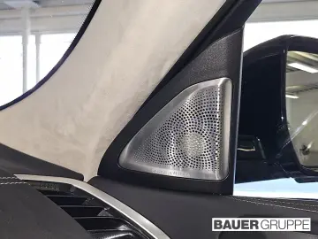 BMW X6 M50 i B&W Laser Pano