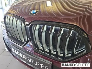 BMW X6 M50 i B&W Laser Pano
